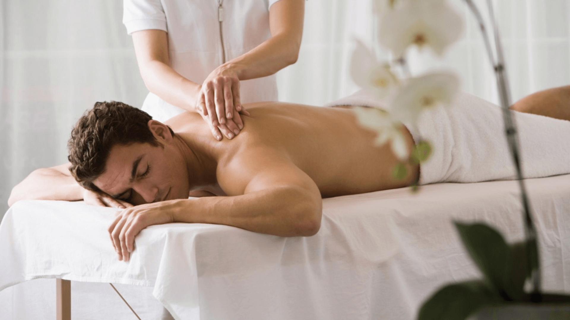 Relax and Recharge: The Importance of Business Trip Massage